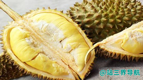 榴莲能和红酒一起吃吗