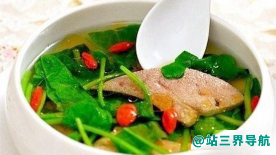 猪肝和平菇能一起吃吗